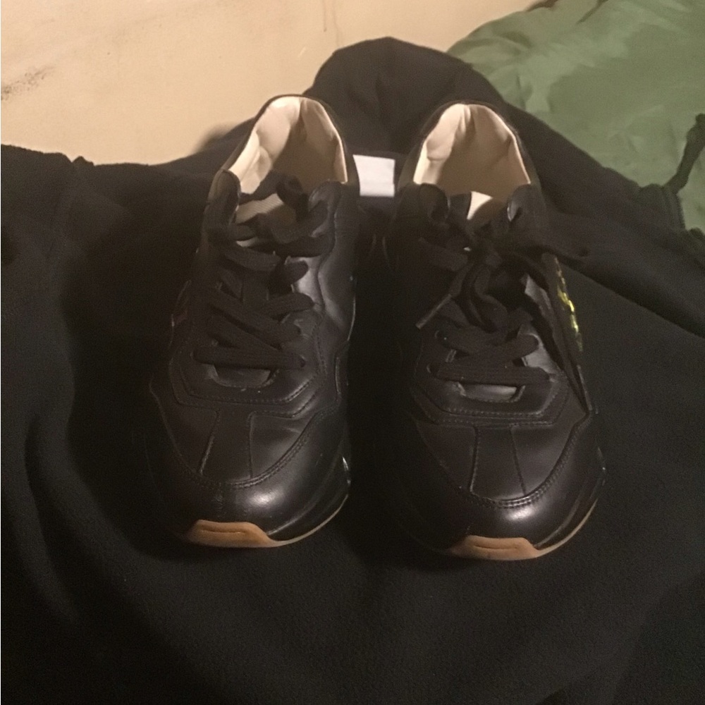 Authentic Gucci sneakers